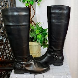 Coup D'etat leather boots